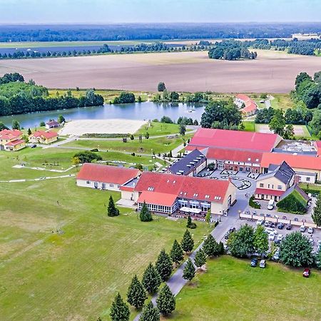 Sport-&Vital-Resort Neuer Hennings Hof Perleberg Exterior foto