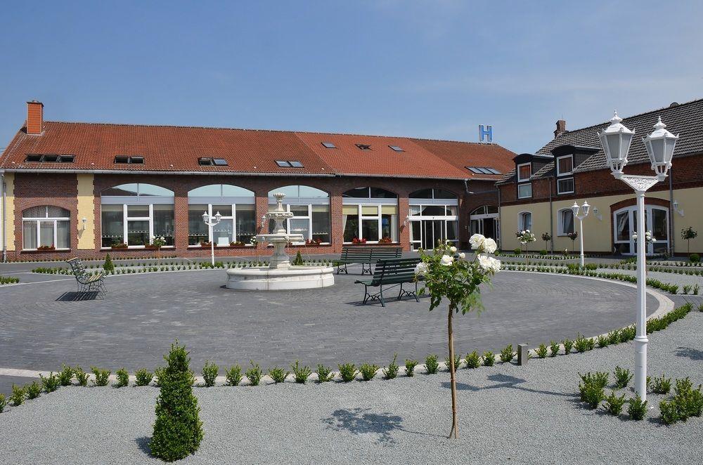 Sport-&Vital-Resort Neuer Hennings Hof Perleberg Exterior foto